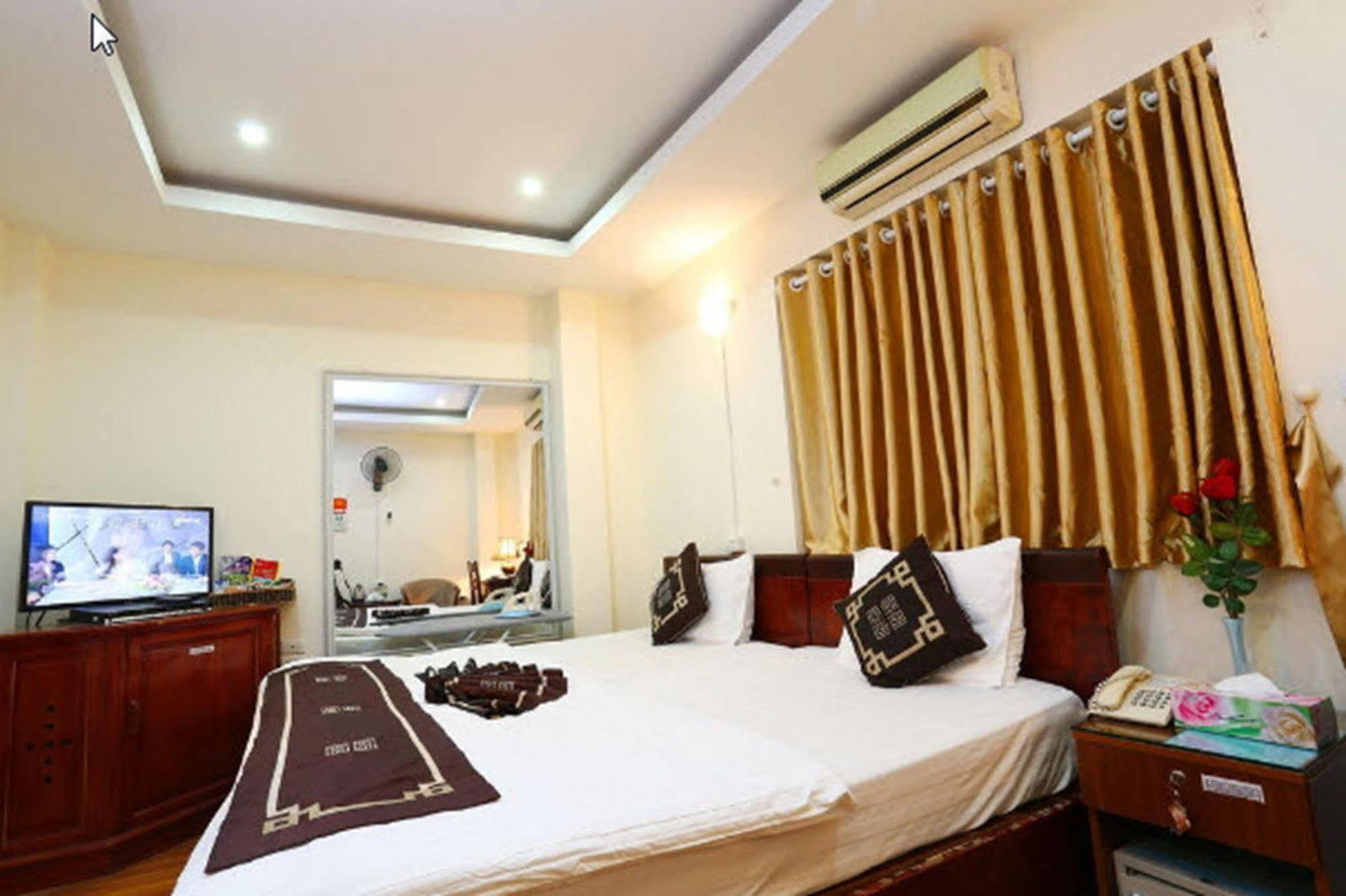 A25 Hotel - 46 Chau Long Hanoi Eksteriør billede